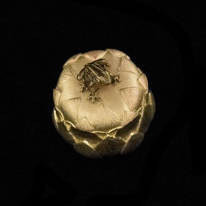 Lotus Frog Box