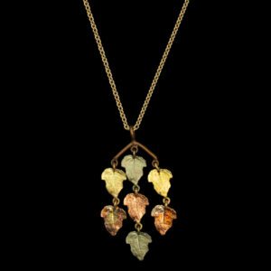 Sugar Maple 16" Adj. Danity Leaf Pendant